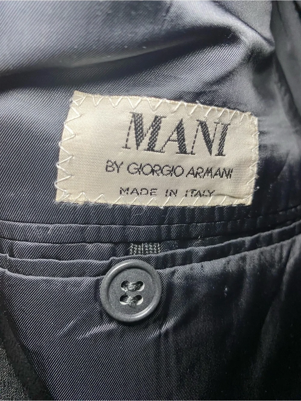 Black Men's Two-Button Single-Breasted Blazer